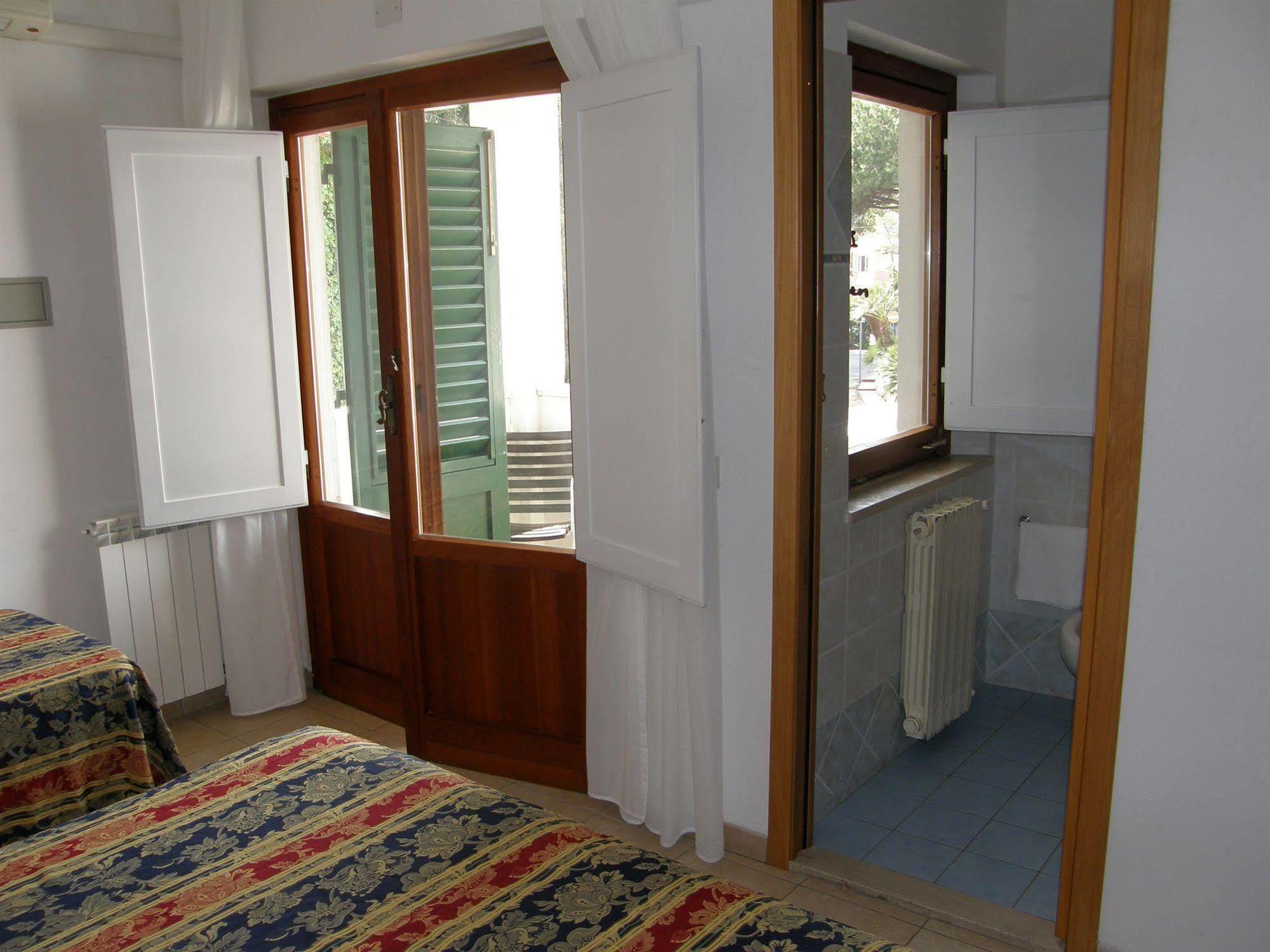 Hotel Villa Cristina Isola D'Elba エクステリア 写真